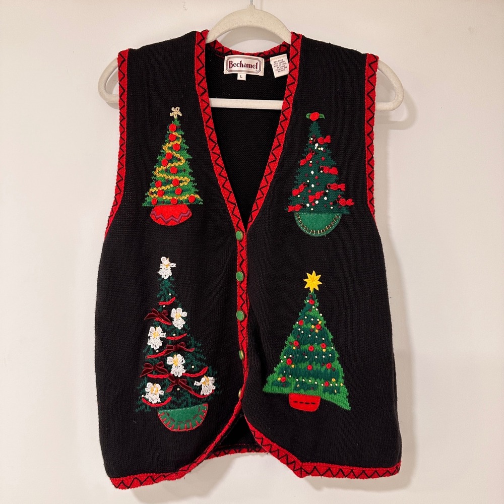 Bechamel Embroidered Christmas Tree Sweater Vest Women Large Black Red